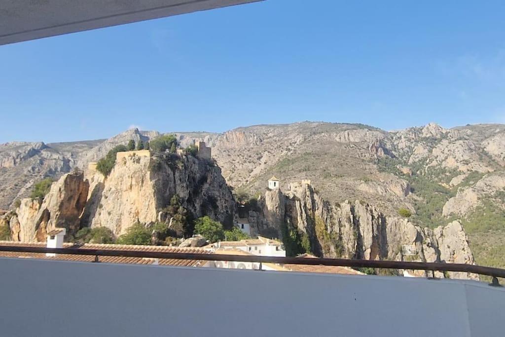 Apartamento Piso Vistas Montanas Y Mar El Castell de Guadalest Exterior foto